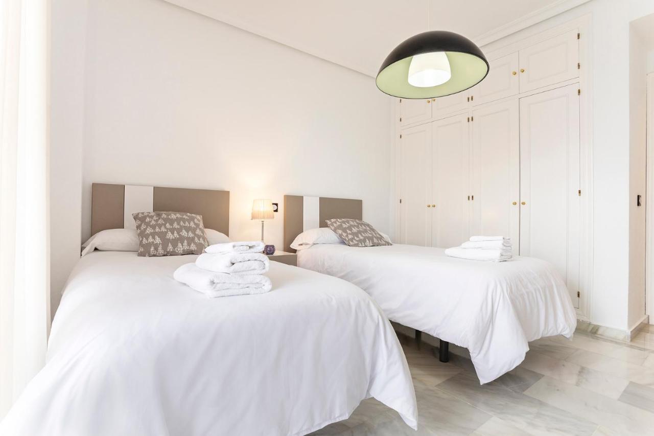 Rentcostadelsol Fuengirola Dona Sofia B Extérieur photo