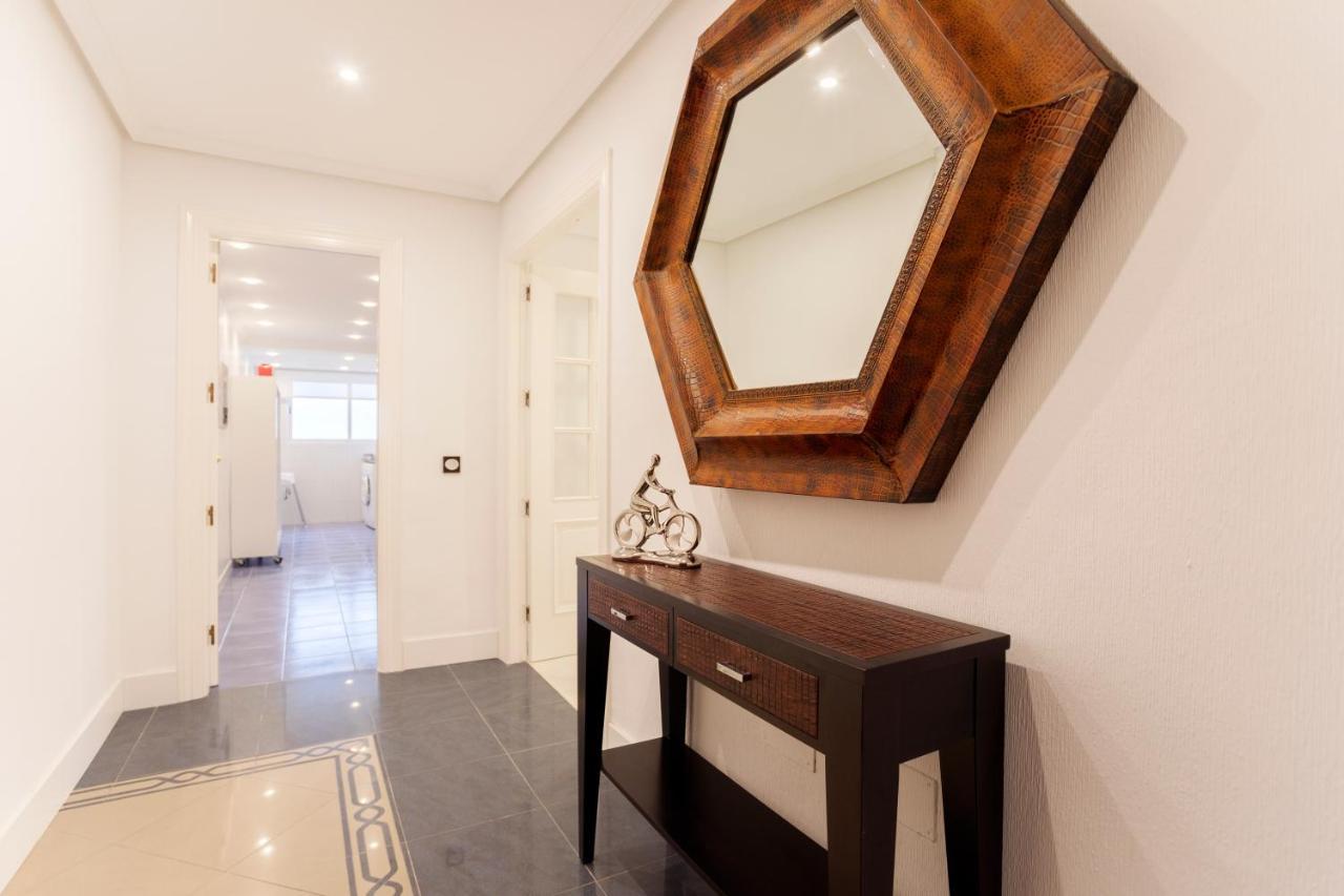 Rentcostadelsol Fuengirola Dona Sofia B Extérieur photo