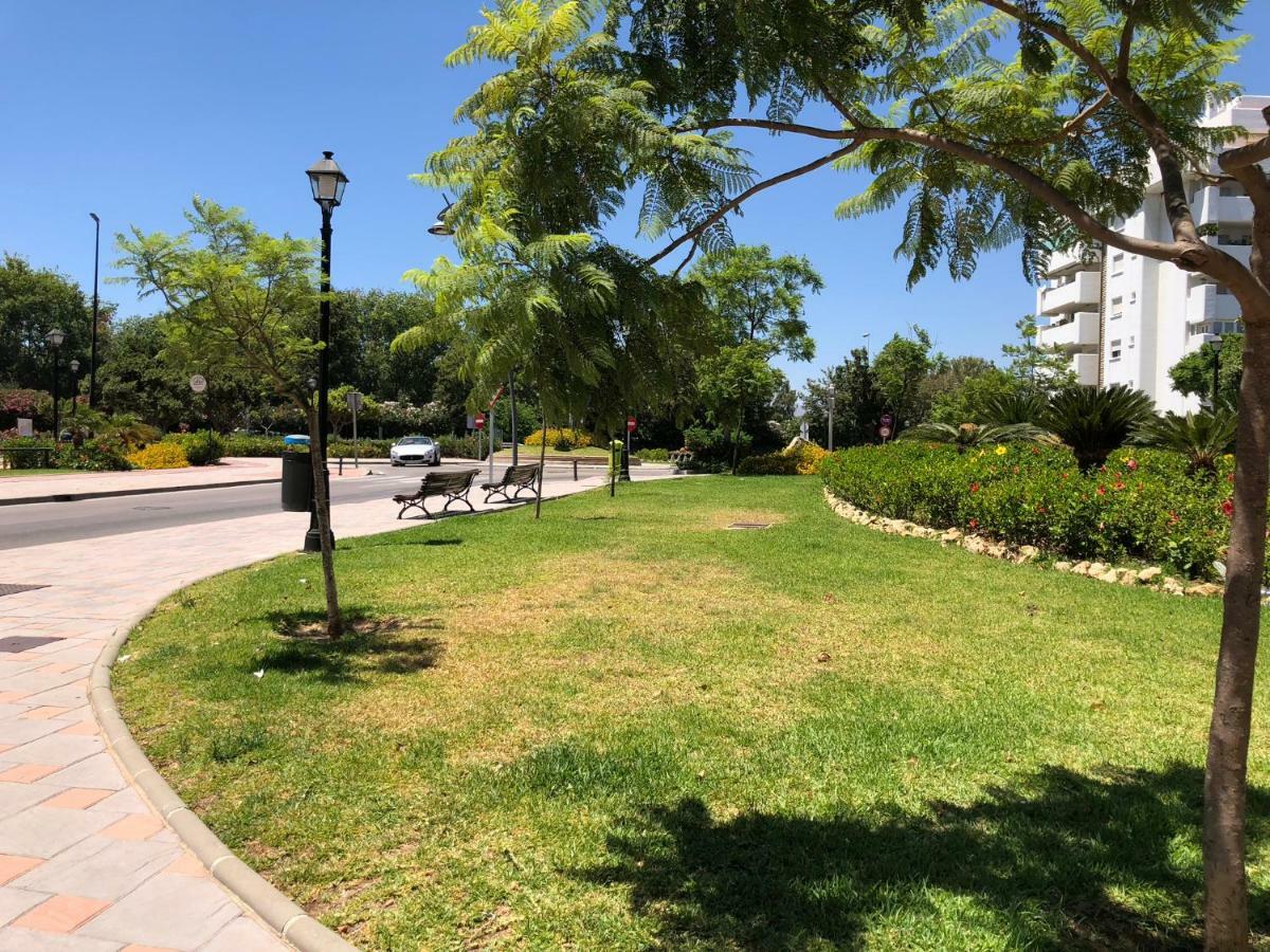 Rentcostadelsol Fuengirola Dona Sofia B Extérieur photo